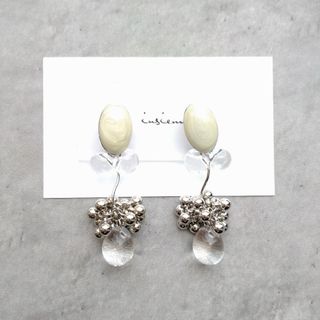 【no.127】ハンドメイド　アクセサリー　つぶつぶ　クリア　シルバー　ピアス(ピアス)