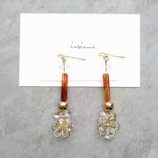 【no.129】ハンドメイド　アクセサリー　クリア　ゴールド　ピアス　イヤリング(ピアス)