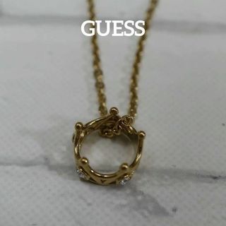 ゲス(GUESS)の【匿名配送】GUESS ゲス ネックレス ゴールド 王冠 ラインストーン(ネックレス)