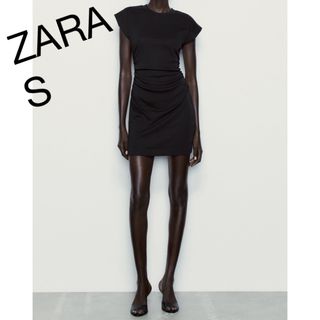 ザラ(ZARA)のフィットニットギャザーワンピース(ミニワンピース)