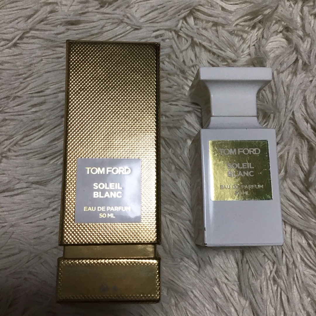 TOM FORD(トムフォード)のトムフォード　香水　50ml コスメ/美容の香水(ユニセックス)の商品写真