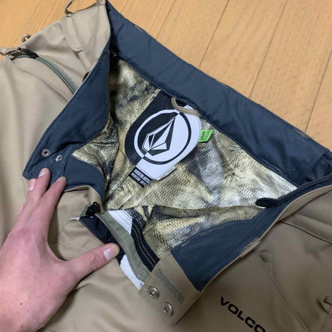 volcom(ボルコム)のVolcom ボルコム　パンツ　スノボウェア　ウェア　防水　スノーボード　WP スポーツ/アウトドアのスノーボード(ウエア/装備)の商品写真