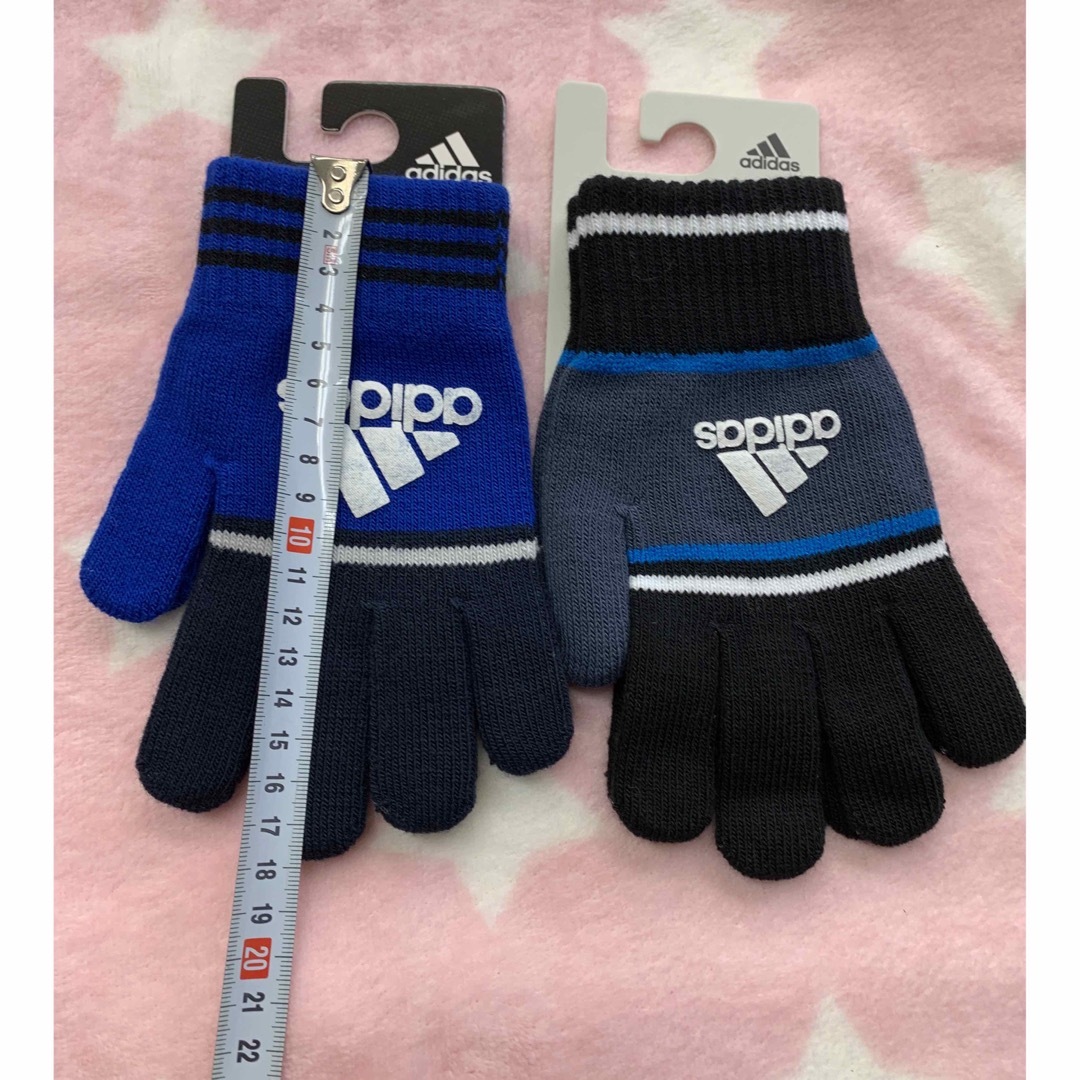 adidas(アディダス)のadidas 手袋2つセットで！ キッズ/ベビー/マタニティのこども用ファッション小物(手袋)の商品写真