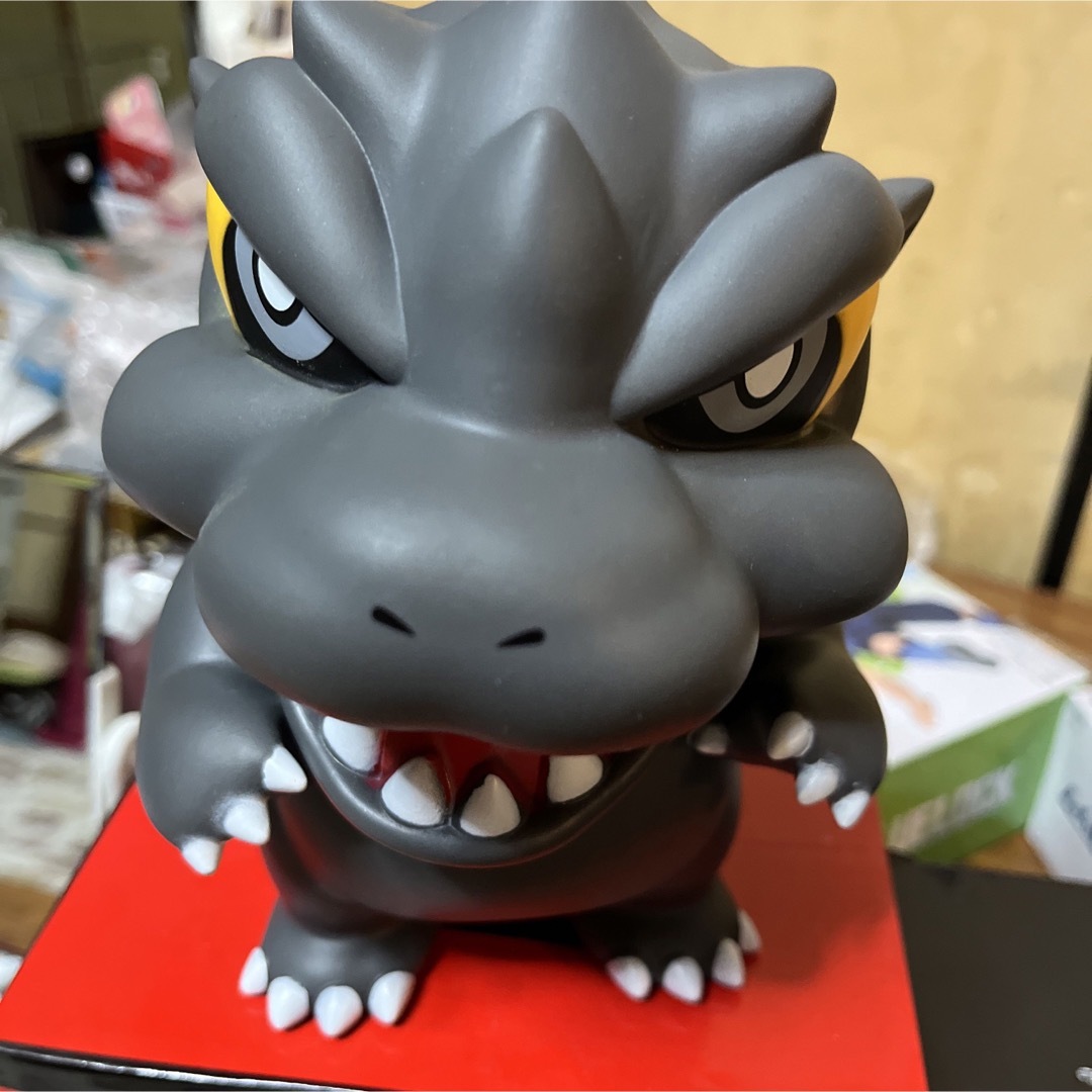 BANPRESTO(バンプレスト)の東宝怪獣シリーズゴジラフィギュア2体 エンタメ/ホビーのフィギュア(特撮)の商品写真