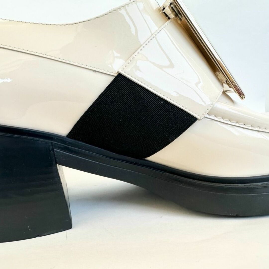 ROGER VIVIER(ロジェヴィヴィエ)の極美品✨ロジェヴィヴィエ ヴィヴ レンジャー エナメル ローファーM772 レディースの靴/シューズ(ローファー/革靴)の商品写真