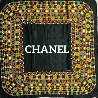 シャネル(CHANEL)の美品 ★CHANEL★ スカーフ 大判 宝石 ビジュー 地紋 シルク ブラック(バンダナ/スカーフ)