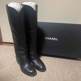 シャネル(CHANEL)のCHANEL シャネル　ブーツ　ロングブーツ　ロゴ(ブーツ)