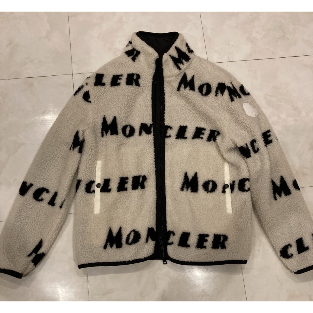 MONCLER(モンクレール)のサイズL】モンクレール MONCLER ボアジャケット　リバーシブル メンズのジャケット/アウター(ダウンジャケット)の商品写真