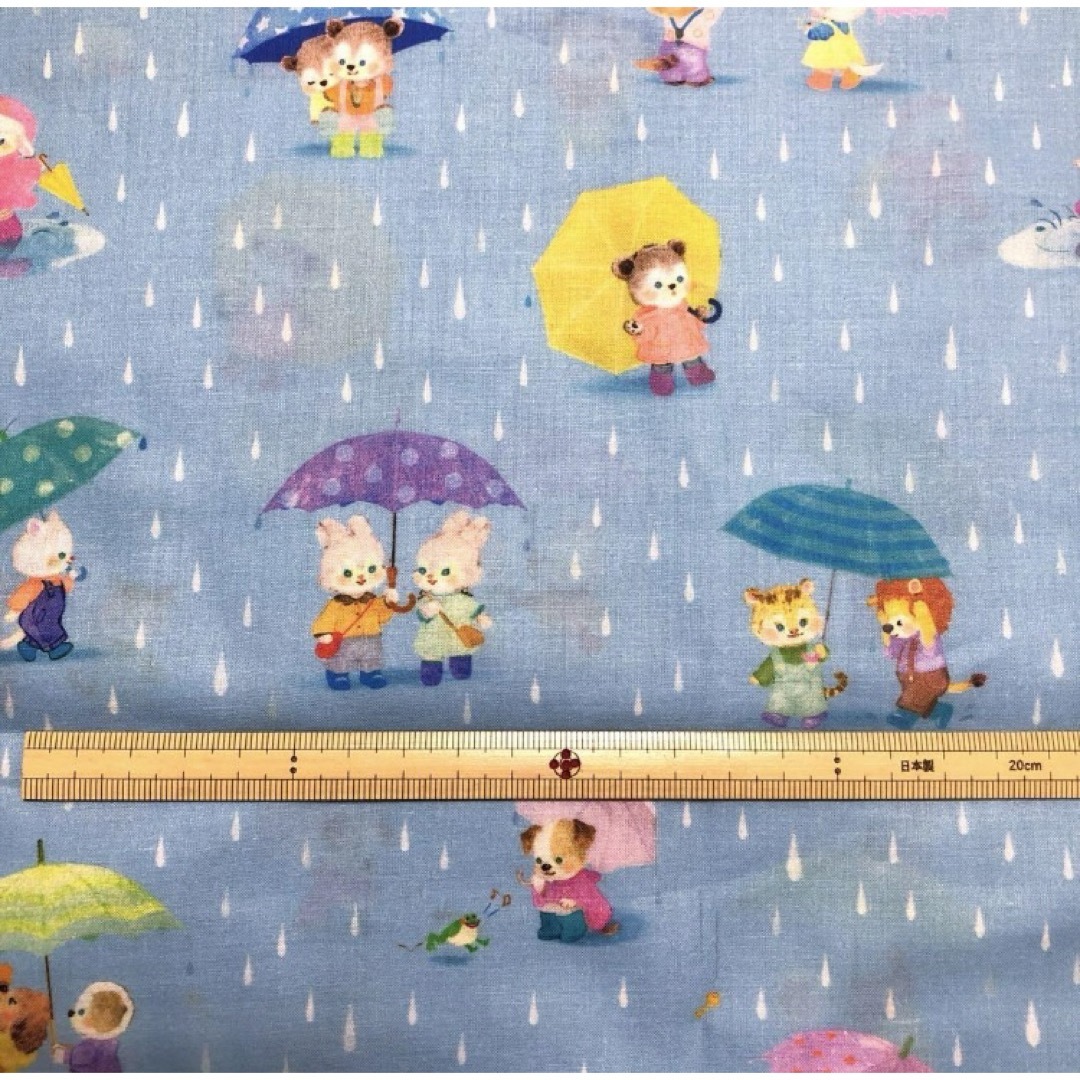 franche lippee(フランシュリッペ)の【レインポケット】ユキエモン　生地　フランシュリッペ　生地幅110×30 ハンドメイドの素材/材料(生地/糸)の商品写真