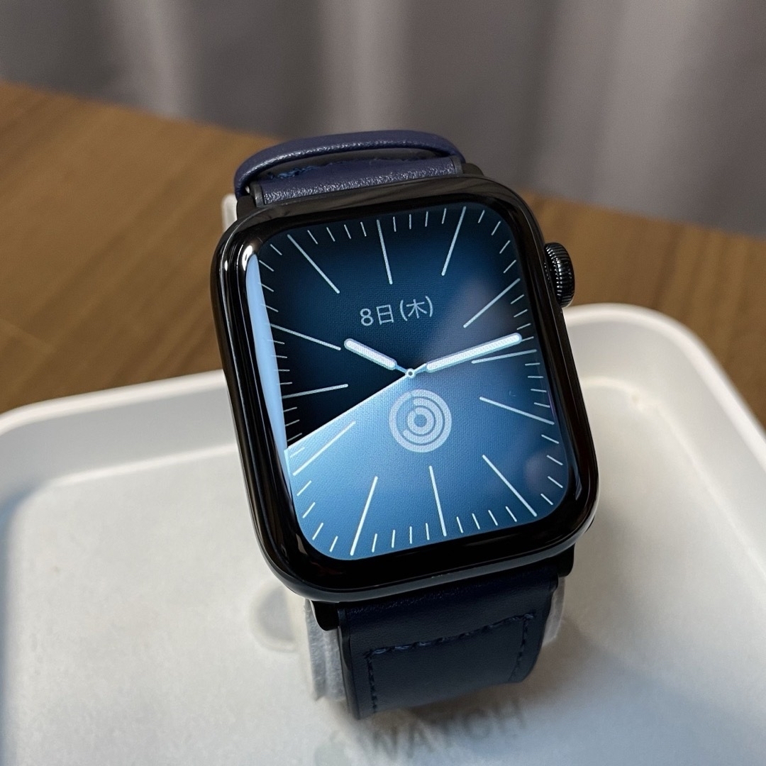 Apple Watch(アップルウォッチ)のApple Watch Series 5 44mm スペースブラックステンレス スマホ/家電/カメラのスマートフォン/携帯電話(その他)の商品写真