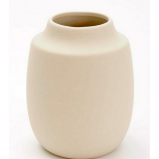 3COINS　陶器フラワーベース小丸　花瓶　ベージュ（アイボリー）スリーコインズ(陶芸)