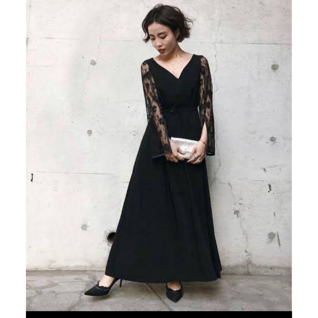 Ameri VINTAGE(アメリヴィンテージ)のアメリヴィンテージ　LACE SLEEVE REFINED DRESS レディースのフォーマル/ドレス(ロングドレス)の商品写真