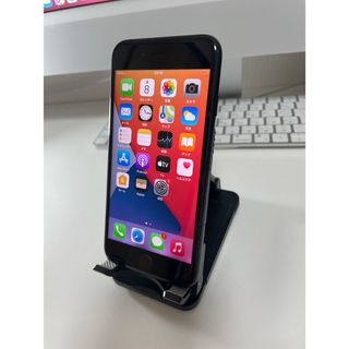 アイフォーン(iPhone)のiPhone7 32GB ブラックdocomo simフリー 中古(スマートフォン本体)