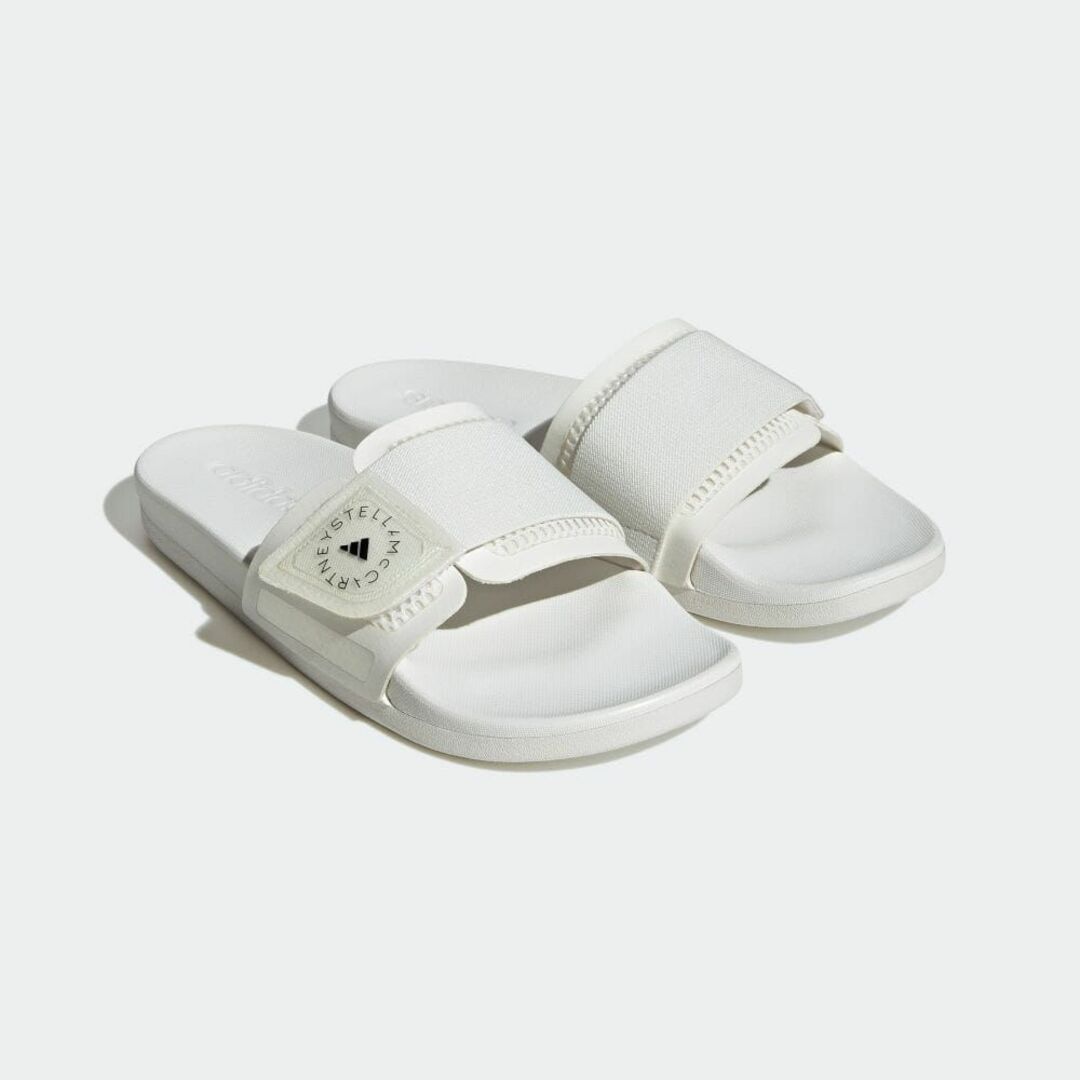 adidas by Stella McCartney(アディダスバイステラマッカートニー)のアディダス バイ ステラマッカートニー★ 人気 SLIDES サンダル ホワイト レディースの靴/シューズ(サンダル)の商品写真