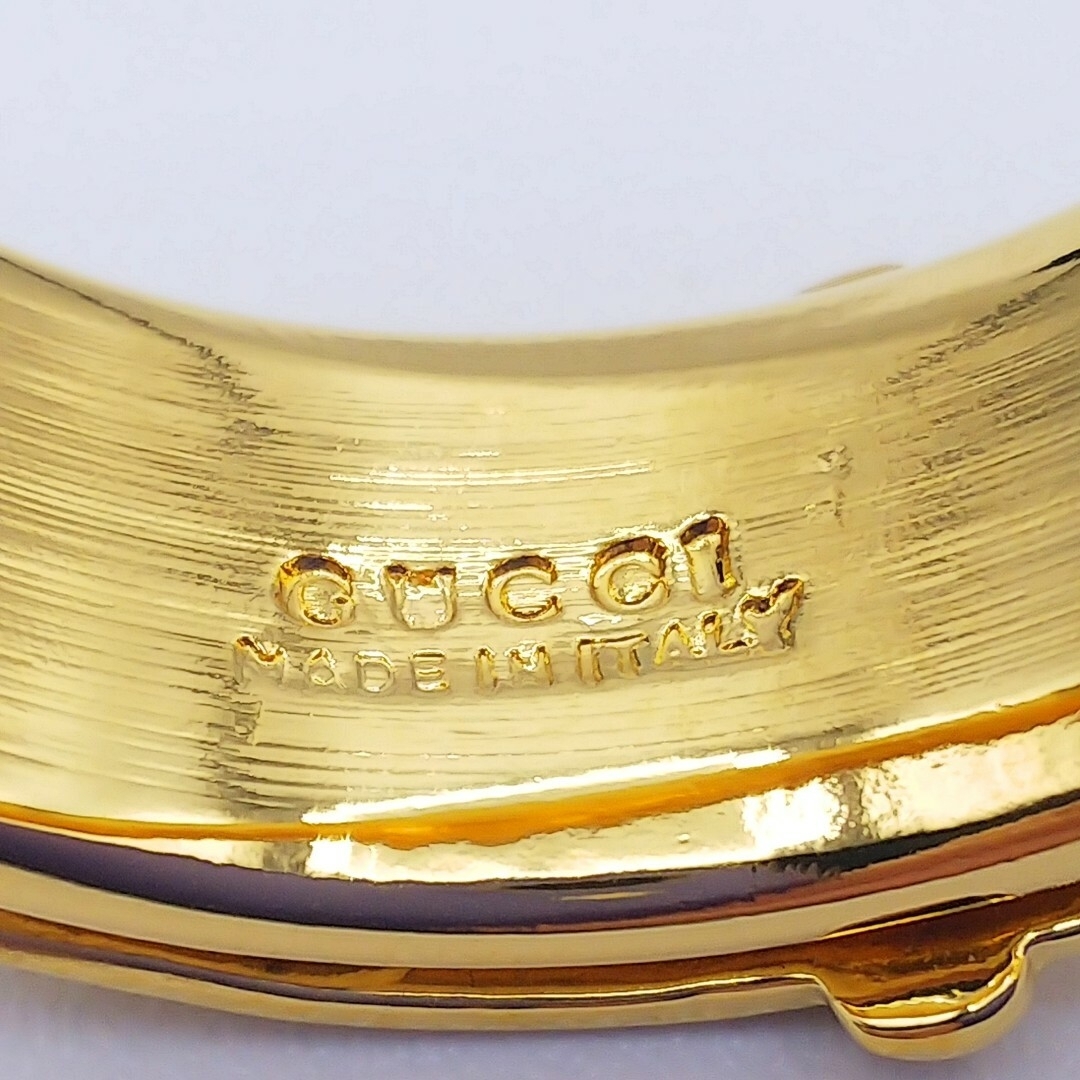 Gucci - グッチ GUCCI スカーフリング ベルトモチーフ メタル ゴールド Gucci - グッチ GUCCI スカーフリング ベルトモチーフ メタル ゴールド