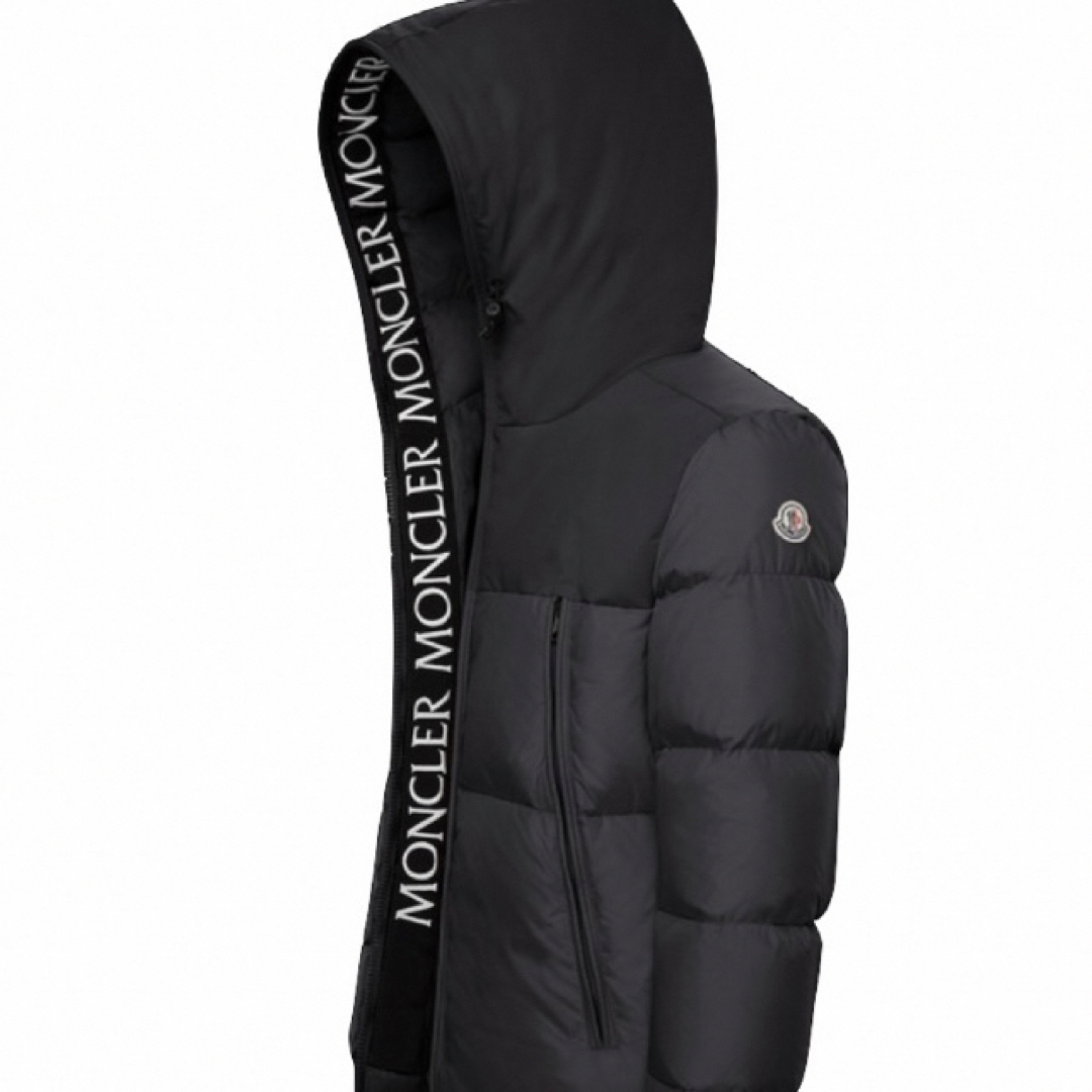 MONCLER(モンクレール)の★新品★MONCLER MONTCLAR ３　モンクレール モンクラーMAYA メンズのジャケット/アウター(ダウンジャケット)の商品写真