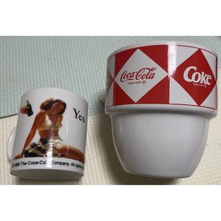 コカコーラ(コカ・コーラ)のコカコーラ　マグカップ　2セット(グラス/カップ)