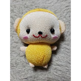 【未使用】黄色い猿のマスコット(高さ8cm)(ぬいぐるみ)