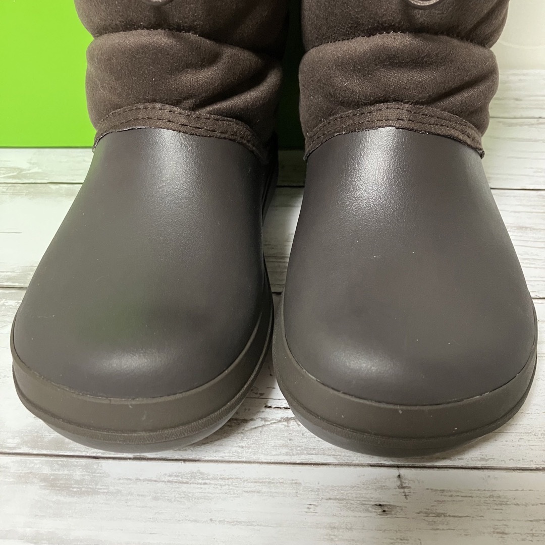 CROSS(クロス)の新品 未使用 クロックス ブーツ 21cm レディース キッズ 子供 crocs レディースの靴/シューズ(ブーツ)の商品写真