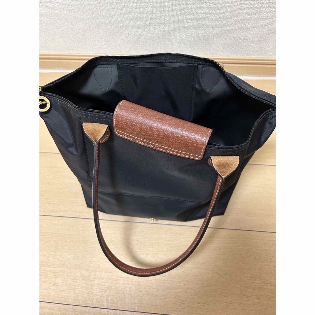 LONGCHAMP(ロンシャン)のロンシャン　ルプリアージュM ブラック レディースのバッグ(ハンドバッグ)の商品写真