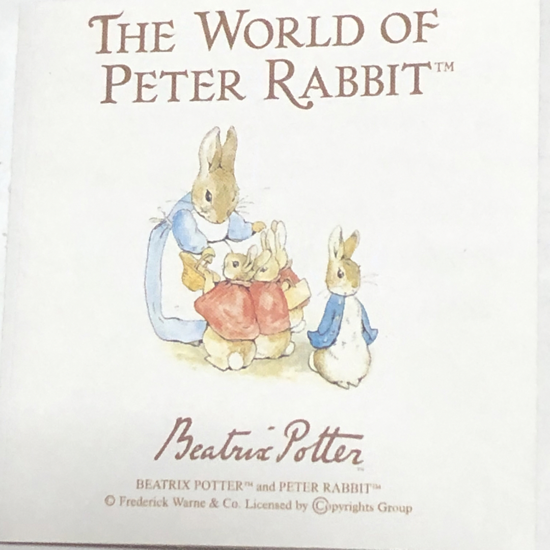 PETER RABBIT（TM）(ピーターラビット)のYAMAKA ピーターラビット　ゆとりカップ5個セット　湯呑み インテリア/住まい/日用品のキッチン/食器(グラス/カップ)の商品写真