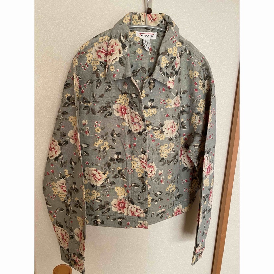 TALBOTS(タルボット)のタルボット　花柄ブルゾン　Ｍサイズ レディースのジャケット/アウター(ブルゾン)の商品写真