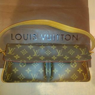 ルイヴィトン(LOUIS VUITTON)の「LOUIS VUITTONヴィバシテMMショルダーバッグモノグラムM51164(ハンドバッグ)