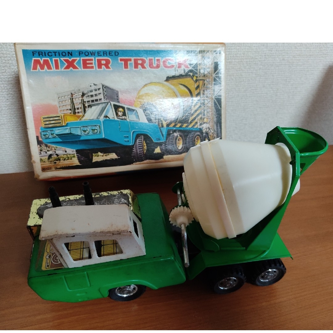 ミキサートラック MIXER TRUCK ブリキ 日本製 レトロ エンタメ/ホビーのおもちゃ/ぬいぐるみ(ミニカー)の商品写真