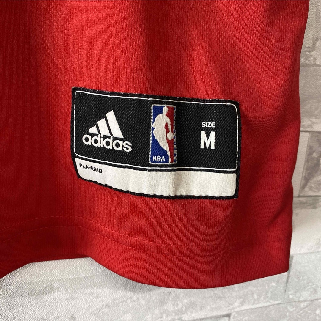 adidas(アディダス)のNBA ROSE ＃1 デリック・ローズ BULLS ブルズ ユニフォーム スポーツ/アウトドアのスポーツ/アウトドア その他(バスケットボール)の商品写真