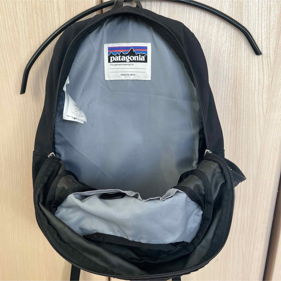 patagonia(パタゴニア)のpatagonia パタゴニア キッズリュック Refugio 15L 黒 キッズ/ベビー/マタニティのこども用バッグ(リュックサック)の商品写真