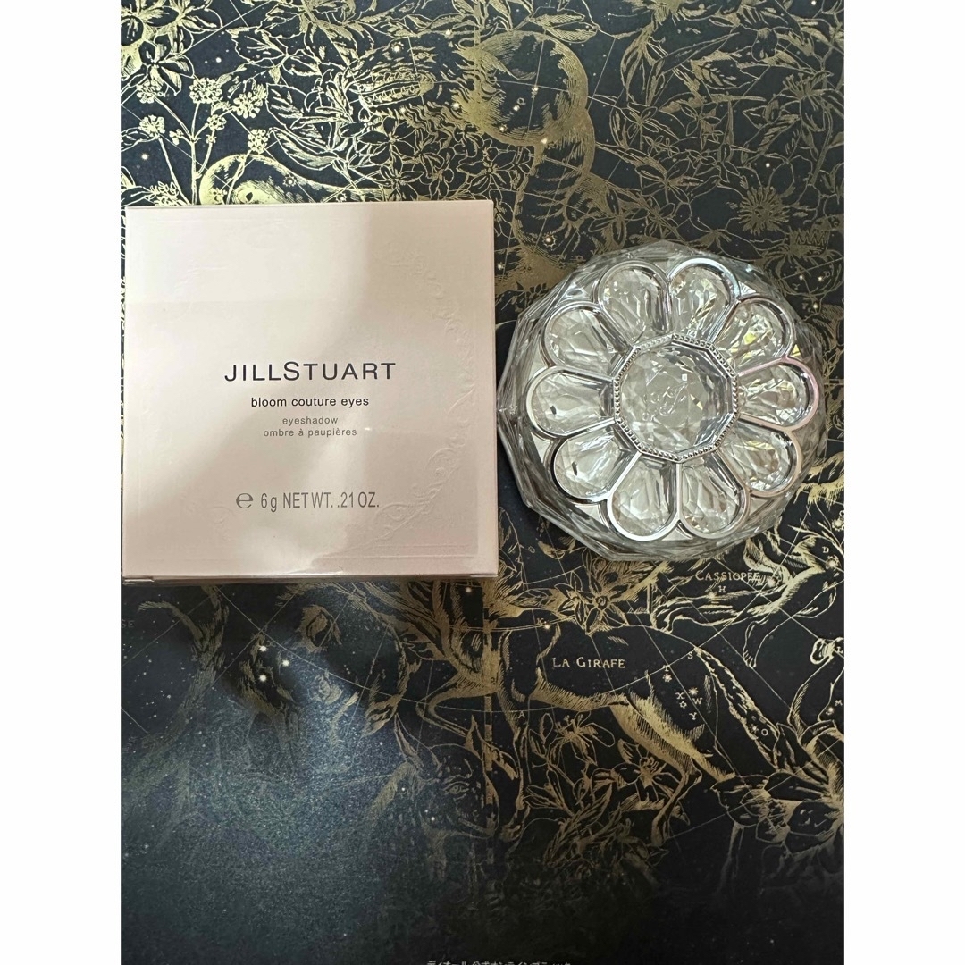 JILLSTUART(ジルスチュアート)の【試し塗りのみ】JILLSTUART ブルームクチュールアイズ１８限定色 コスメ/美容のベースメイク/化粧品(アイシャドウ)の商品写真