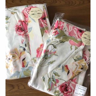 LAURA ASHLEY - ローラアシュレイ UK製壁紙 ピンクのラマ 新品1本から