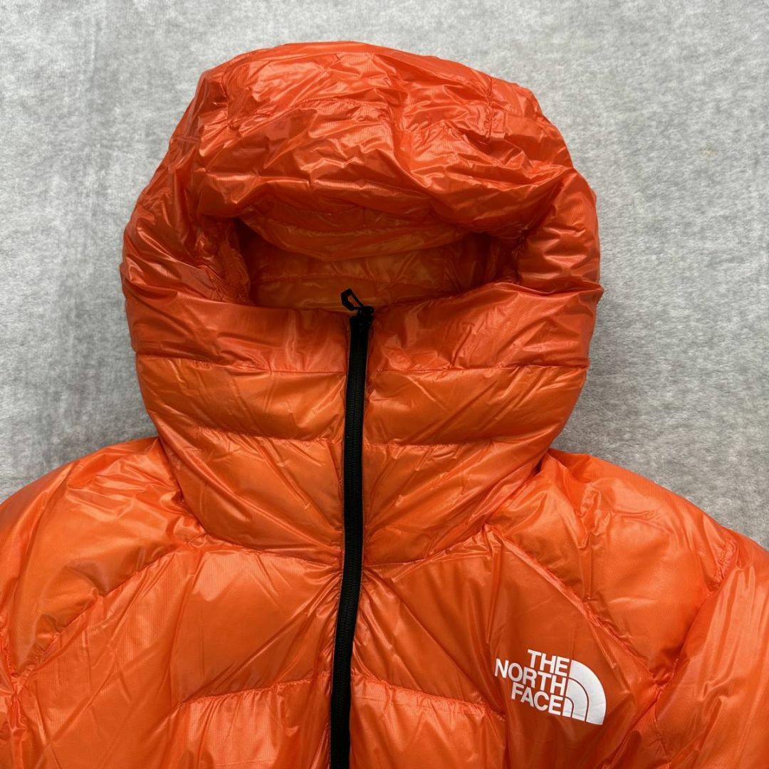 THE NORTH FACE(ザノースフェイス)の定8.5万 新品 THE NORTH FACE Lサイズ(US)  ダウン メンズのジャケット/アウター(ダウンベスト)の商品写真