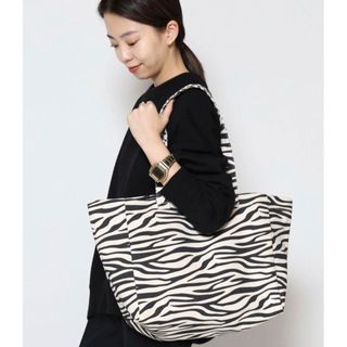 ドゥーズィエムクラス(DEUXIEME CLASSE)の【SITA PARANTICA】ZEBRA TOTE バッグ M(トートバッグ)