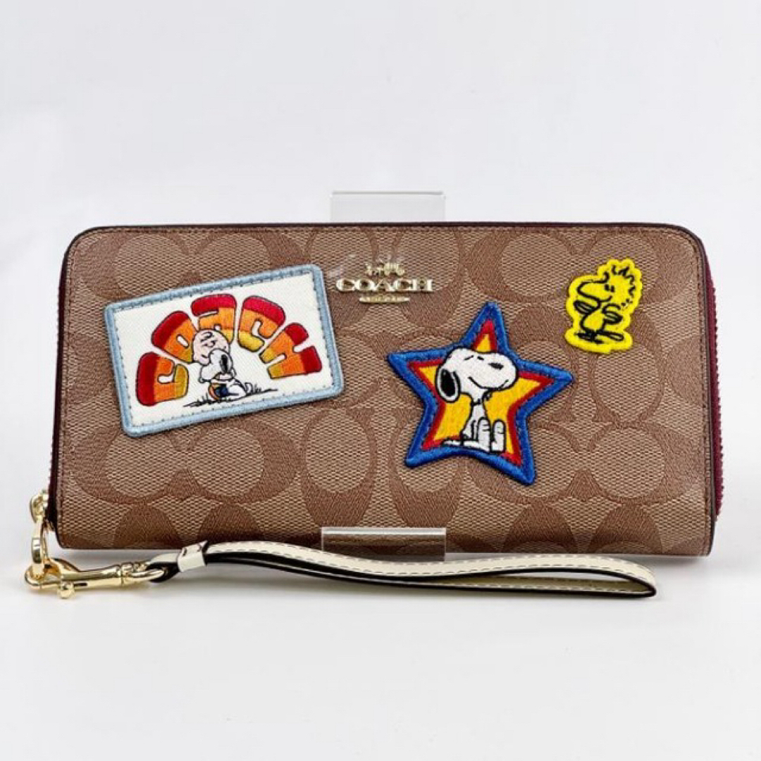 新品 COACH x スヌーピー ストラップ付き 長財布 PEANUTS 革