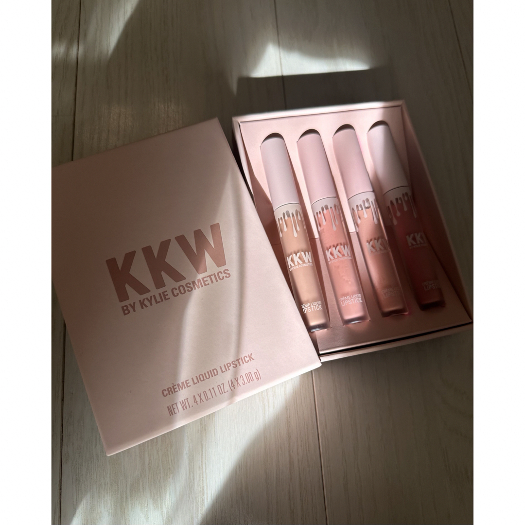 Kylie Cosmetics(カイリーコスメティックス)の② KKW Kylie cosmetics 日本未発売 コスメ カイリー キム コスメ/美容のベースメイク/化粧品(口紅)の商品写真