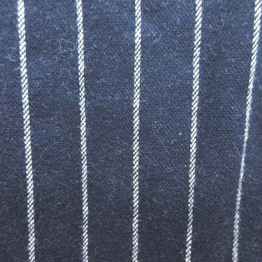 ROSE BUD(ローズバッド)のローズバッド タイトスカート ひざ丈 タック ニット ストライプ F 紺 レディースのスカート(ひざ丈スカート)の商品写真