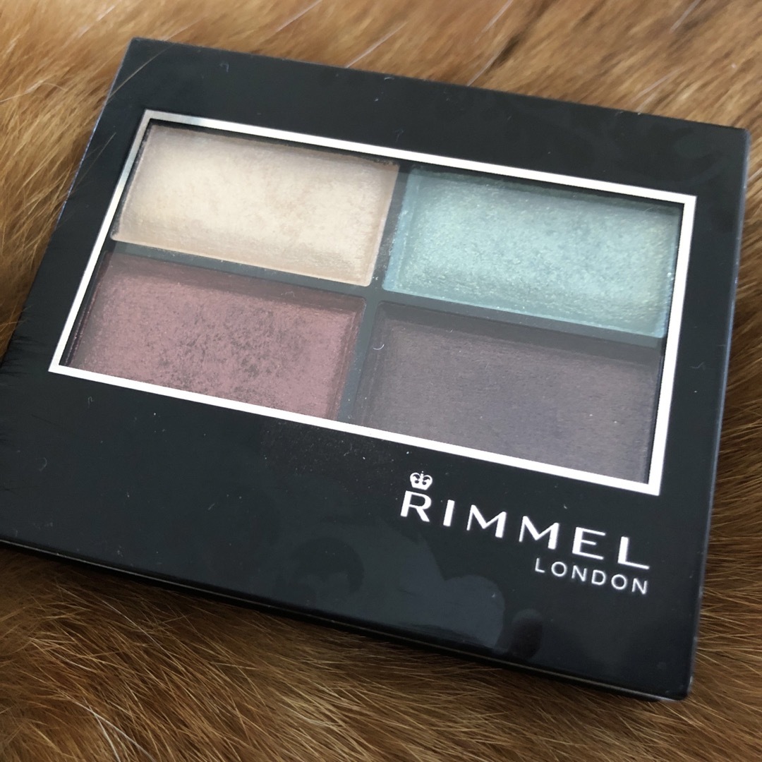 RIMMEL(リンメル)のリンメル ロイヤルヴィンテージアイズ 103 コスメ/美容のベースメイク/化粧品(アイシャドウ)の商品写真