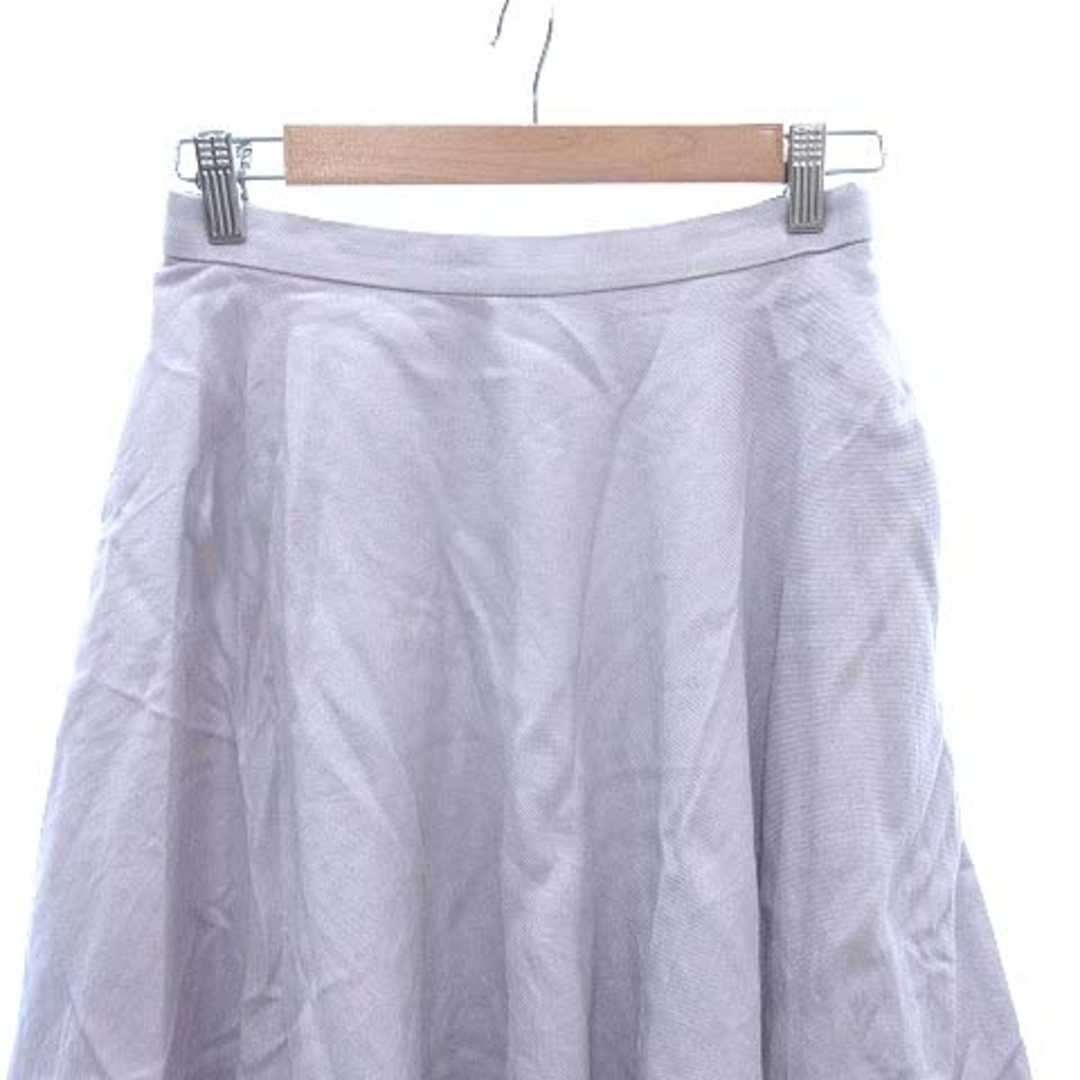 31 Sons de mode(トランテアンソンドゥモード)のトランテアン ソン ドゥ モード フレアスカート ひざ丈 ストライプ 38 紫 レディースのスカート(ひざ丈スカート)の商品写真