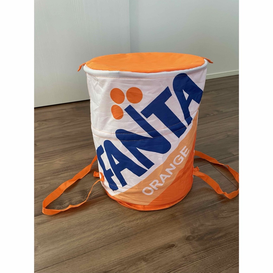 コカ・コーラ(コカコーラ)のFANTA 折りたたみ収納ケース エンタメ/ホビーのコレクション(ノベルティグッズ)の商品写真