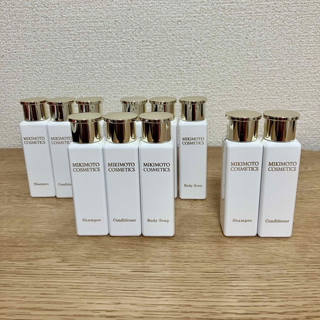 MIKIMOTO COSMETICS(ミキモトコスメティックス)のミキモトコスメティックス パールエレガンス アメニティセット コスメ/美容のヘアケア/スタイリング(シャンプー/コンディショナーセット)の商品写真