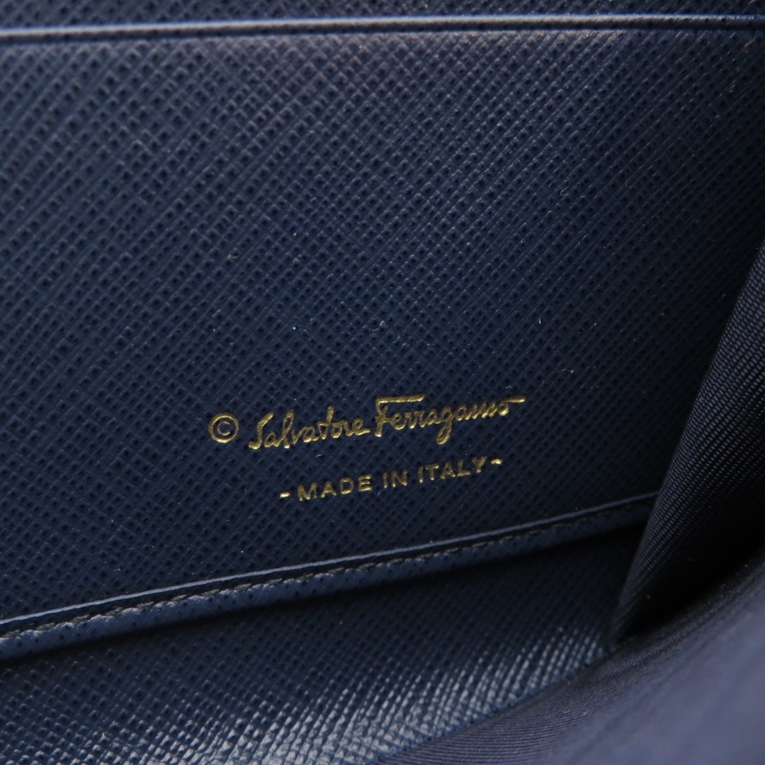 Salvatore Ferragamo(サルヴァトーレフェラガモ)のSalvatore Ferragamo ガンチーニ 長財布（小銭入れあり） レザー レディース レディースのファッション小物(財布)の商品写真
