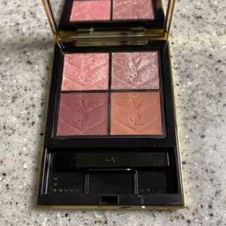 イヴサンローランボーテ(Yves Saint Laurent Beaute)のイヴ・サンローラン　クチュールミニクラッチ　400(アイシャドウ)