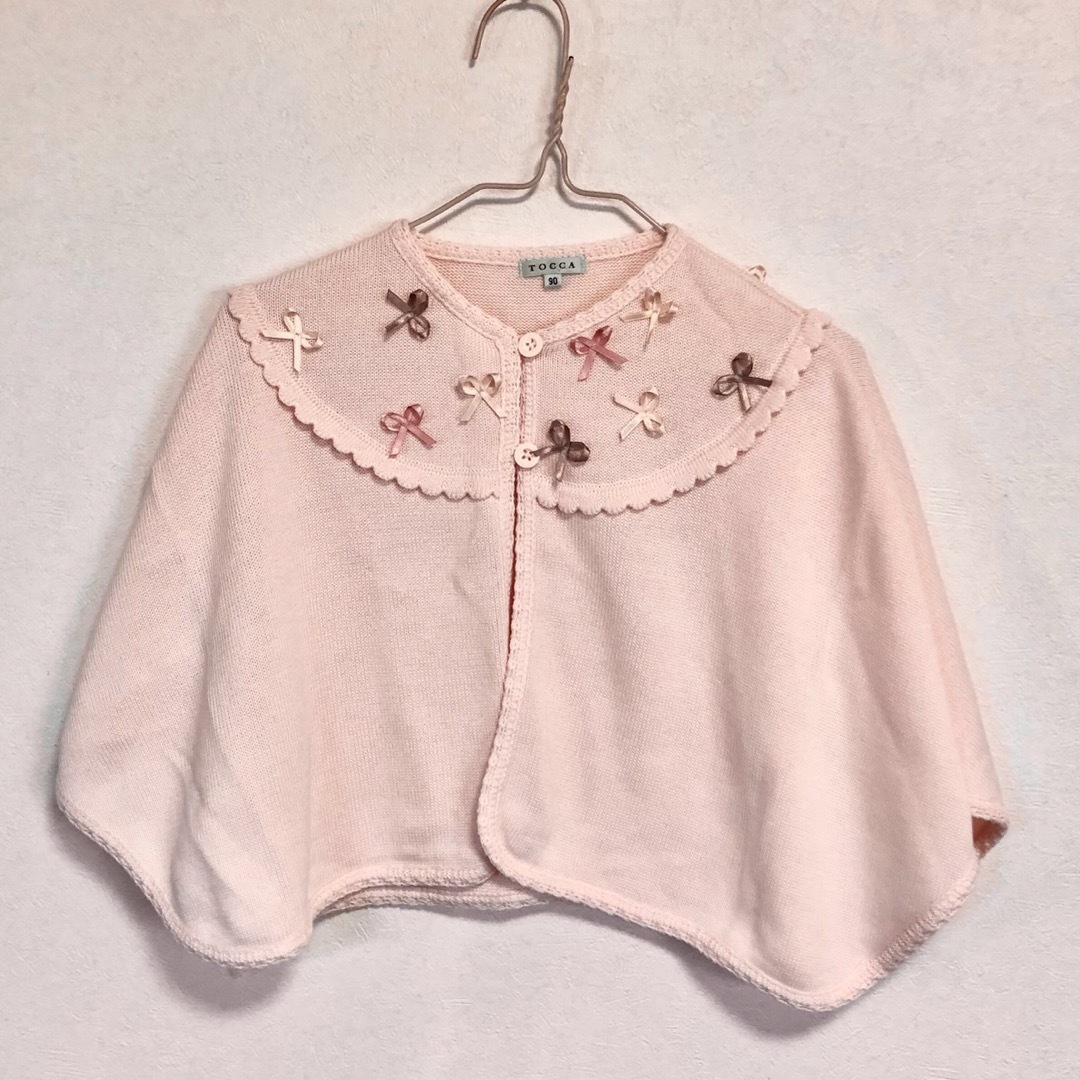 TOCCA(トッカ)のTOCCA ケープ　薄ピンク　90 キッズ/ベビー/マタニティのキッズ服女の子用(90cm~)(カーディガン)の商品写真