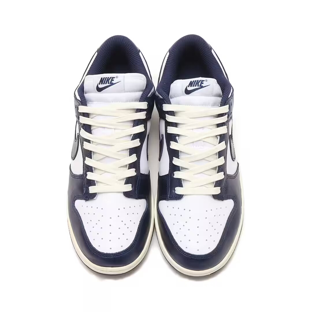 NIKE(ナイキ)の☆ NIKE WMNS DUNK LOW MIDNIGHT NAVY ☆ メンズの靴/シューズ(スニーカー)の商品写真