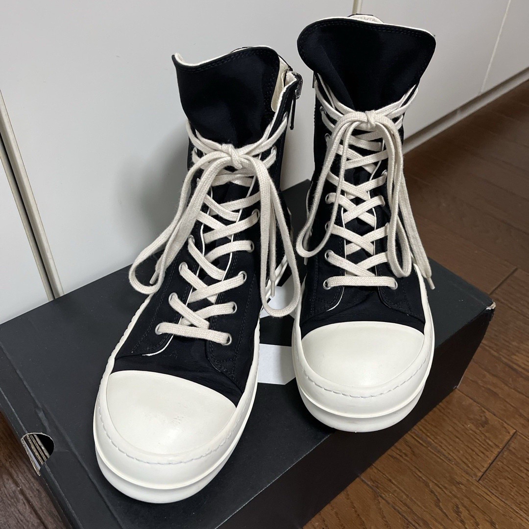 Rick Owens(リックオウエンス)の正規品　美品　rick owens drksdw ラモーンズ　スニーカー　41 メンズの靴/シューズ(スニーカー)の商品写真