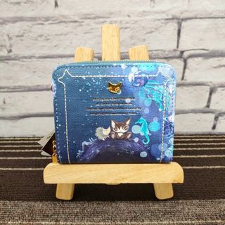 ★新品★ ベベダヤン ラウンドファスナー 折り財布 タツノオトシゴとクラゲ(財布)