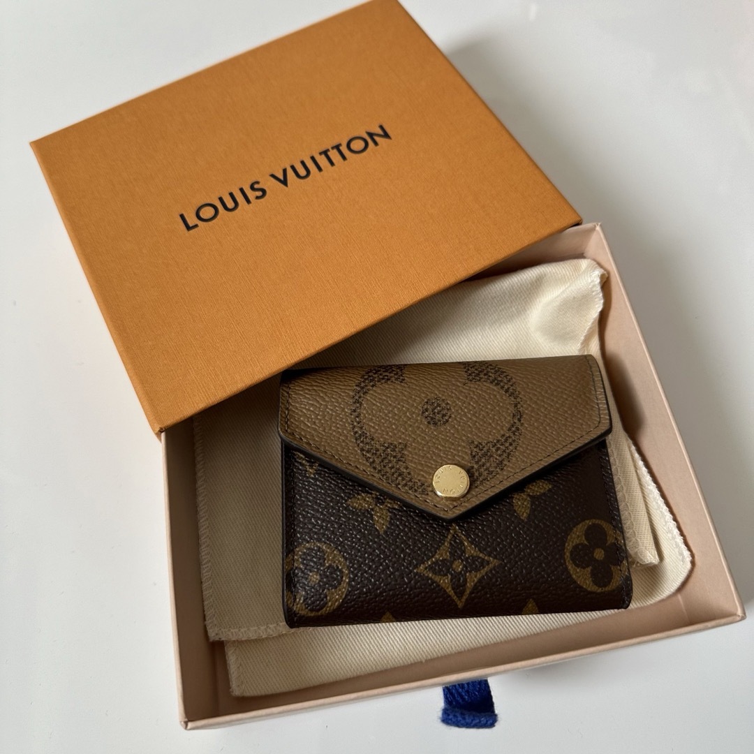 LOUIS VUITTON(ルイヴィトン)のルイヴィトン 三つ折り財布 レディースのファッション小物(財布)の商品写真