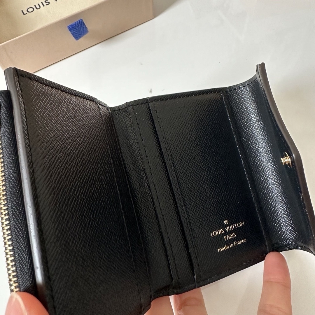 LOUIS VUITTON(ルイヴィトン)のルイヴィトン 三つ折り財布 レディースのファッション小物(財布)の商品写真