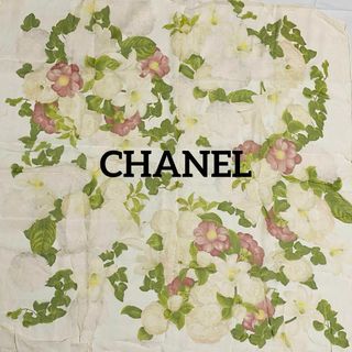 シャネル(CHANEL)の★CHANEL★ スカーフ 大判 シフォン カメリア シルク アイボリー(バンダナ/スカーフ)